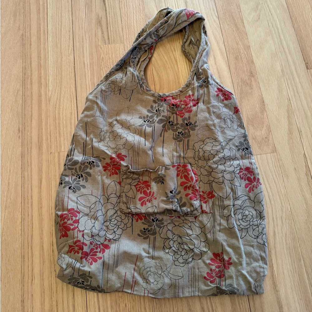 Red Blossom tote. Very lightweight. In good condition